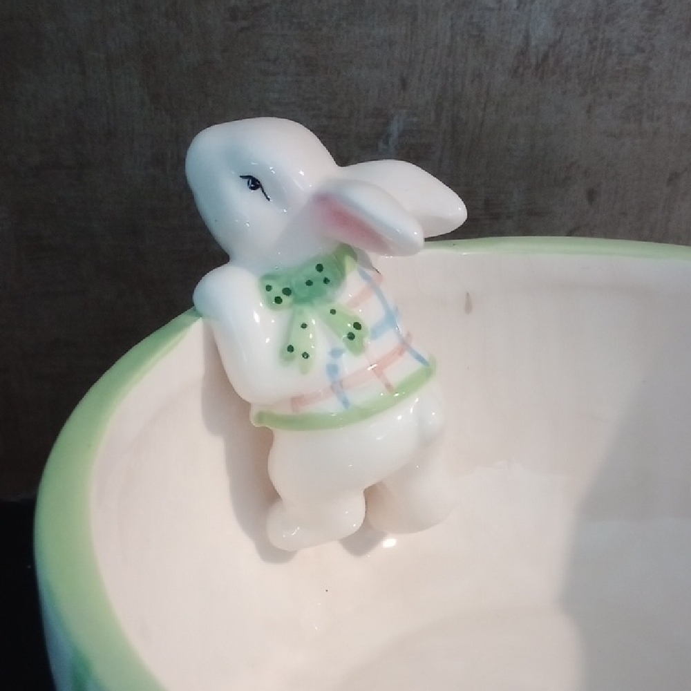 Ceramic Bowl with Bunny Accent - Picture 2 of 3